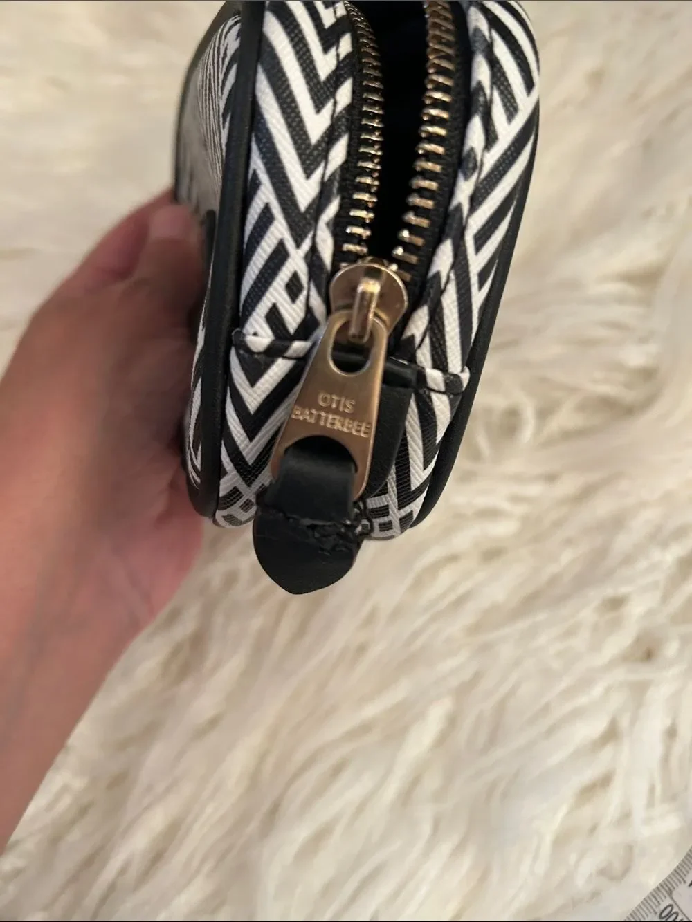 Otis Batterbee London Black and White Geometric Pouch